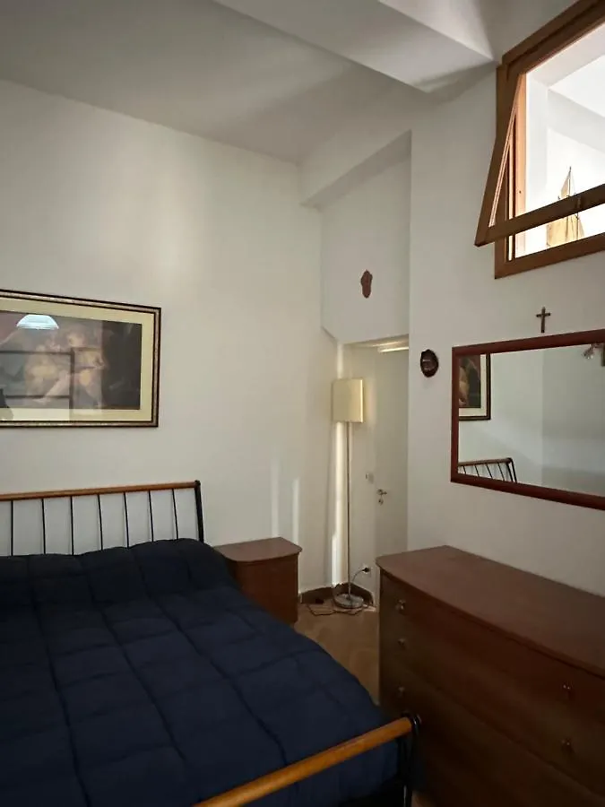 Monte Tauro Apartment Ταορμίνα